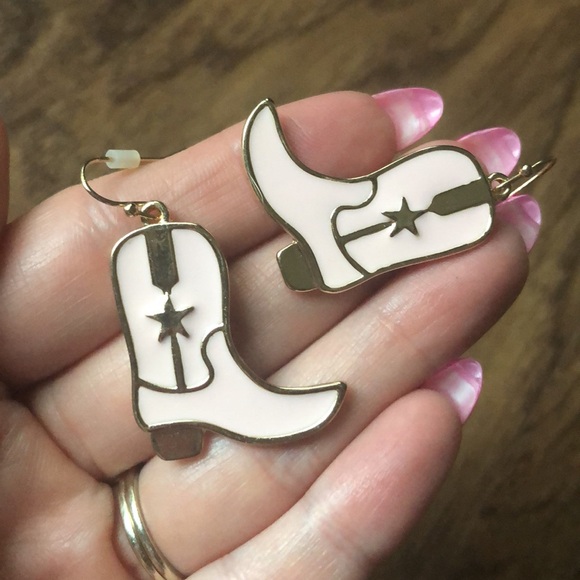 Pink Cowboy Boots Earrings - Picture 1 of 4